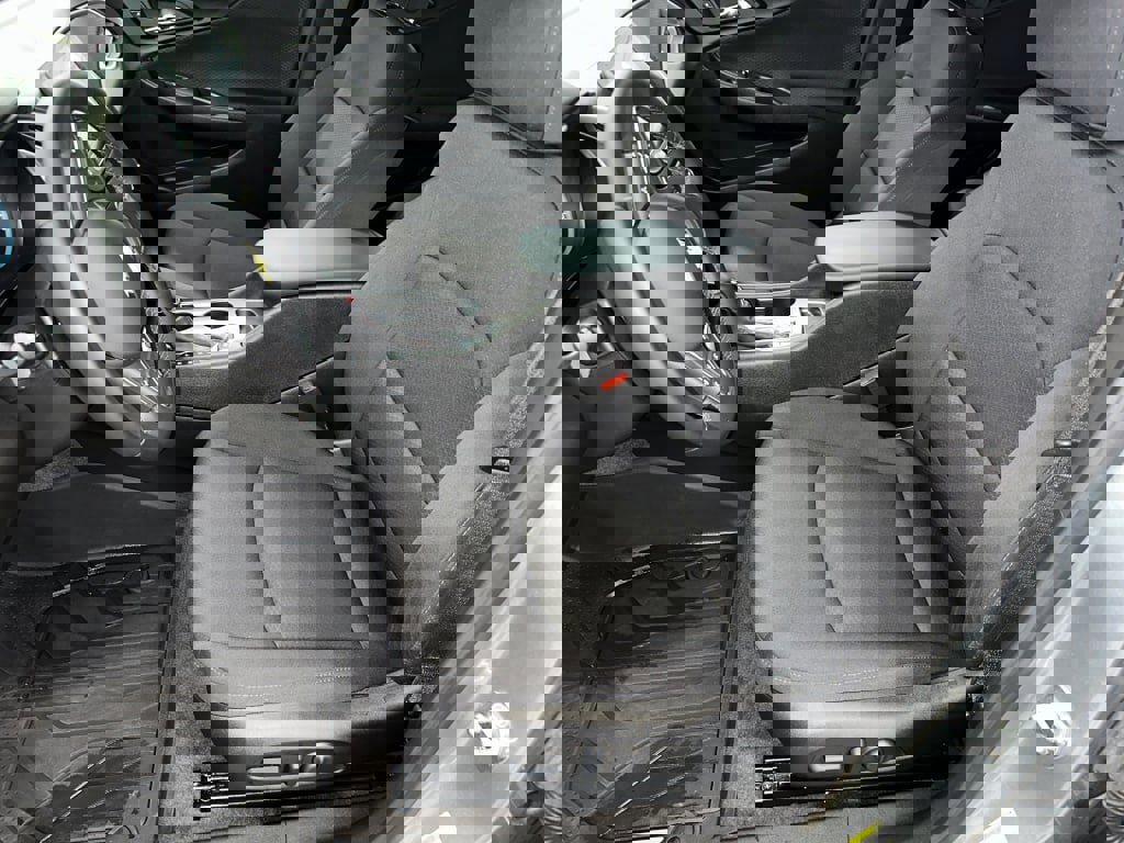 Certified 2024 Chevrolet Malibu RS w/ LPO, Floor Liner Package image 2