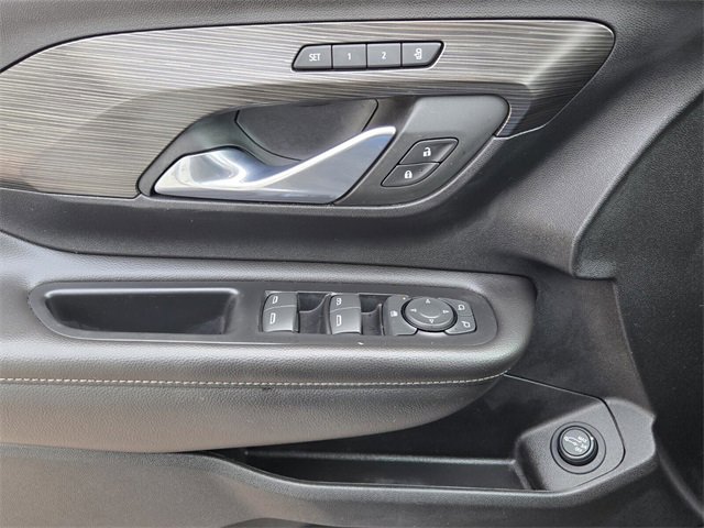 Certified 2023 GMC Terrain SLT w/ Tech Package image 28