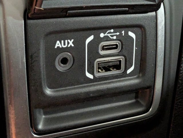 Certified 2021 Jeep Wrangler Sport AWD/4WD image 25
