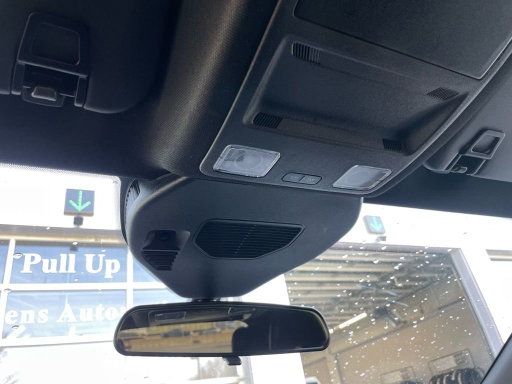 Used 2023 Ford Escape ST-Line image 22