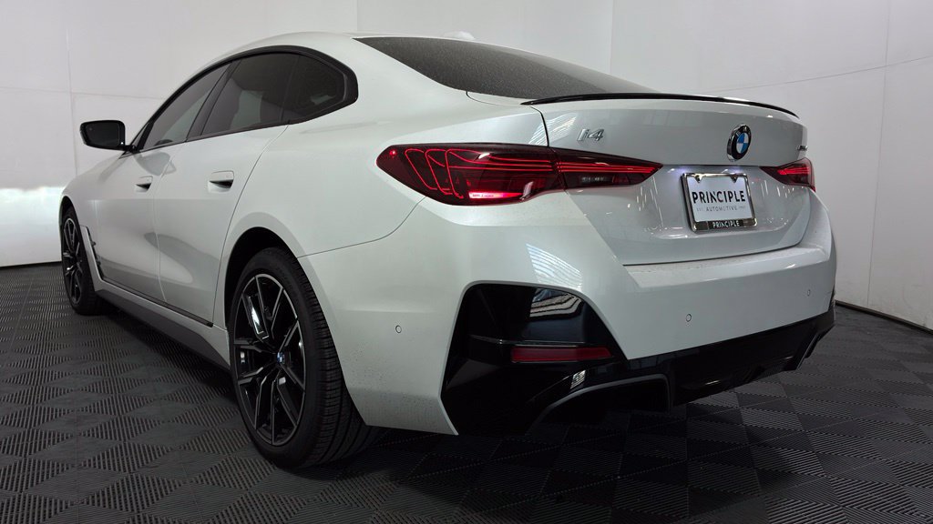 New 2026 BMW i4 eDrive40 w/ M Sport Package RWD image 7
