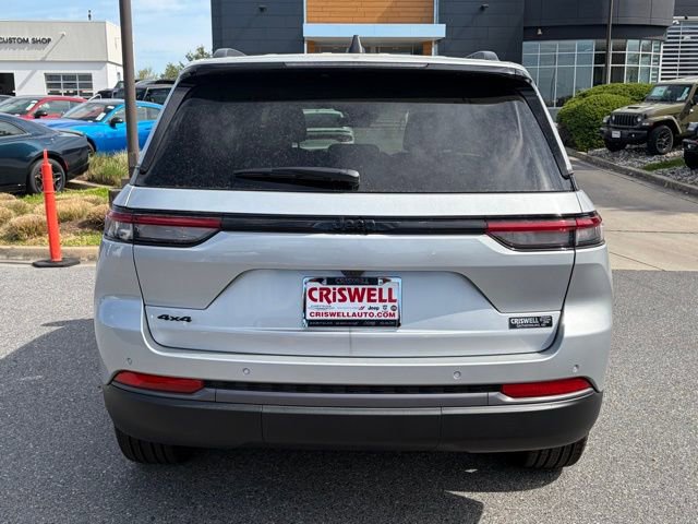 New 2026 Jeep Grand Cherokee Limited AWD/4WD image 6