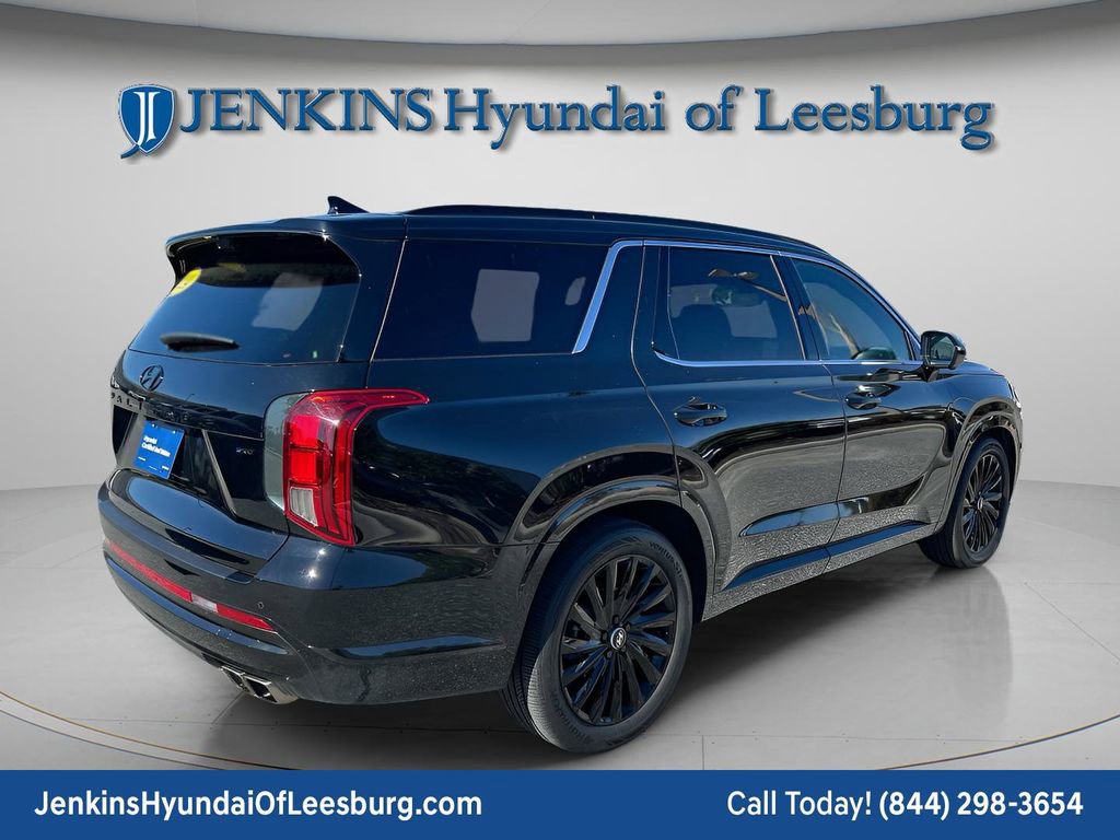 Used 2024 Hyundai Palisade Calligraphy image 5