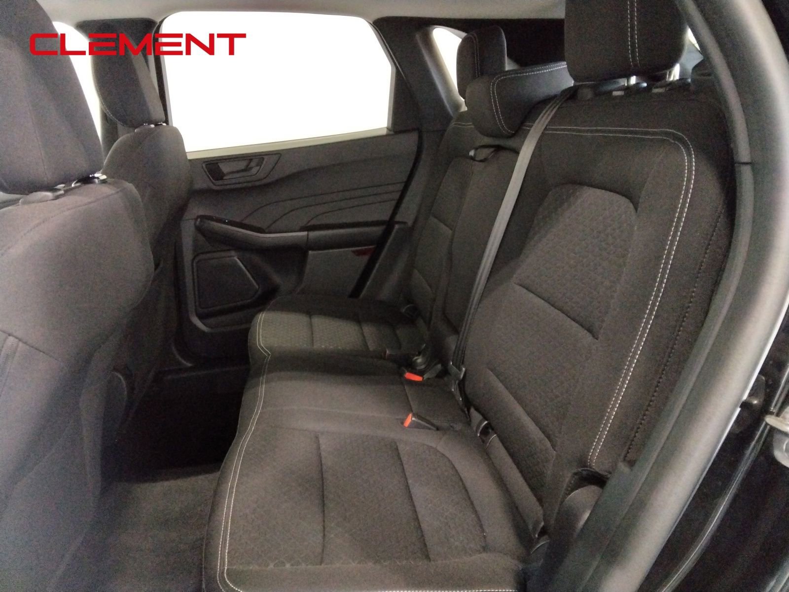 Used 2024 Ford Escape Active w/ Cold Weather Package FWD image 33
