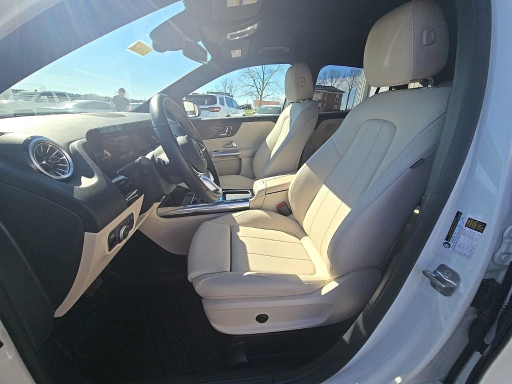 Used 2024 Mercedes-Benz GLA 250 4MATIC image 14
