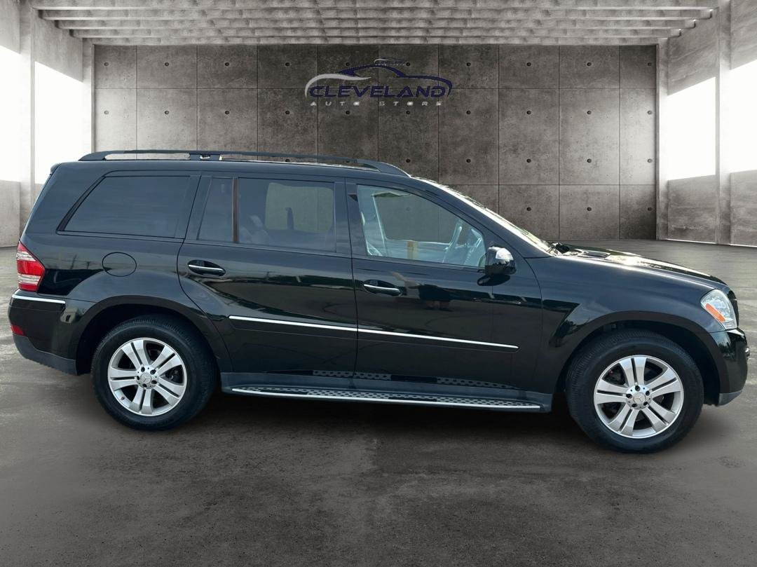 Used 2009 Mercedes-Benz GL 450 4MATIC image 2