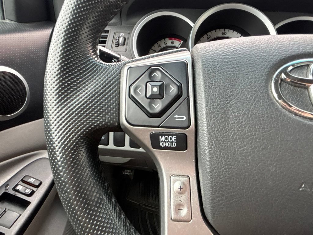 Used 2015 Toyota Tacoma PreRunner w/ SR5 Package RWD image 19