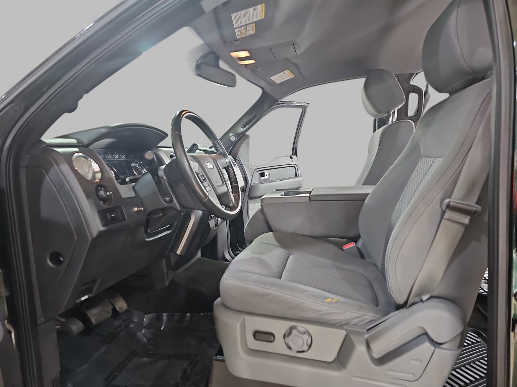 Used 2013 Ford F150 XLT w/ Luxury Equipment Group AWD/4WD image 18