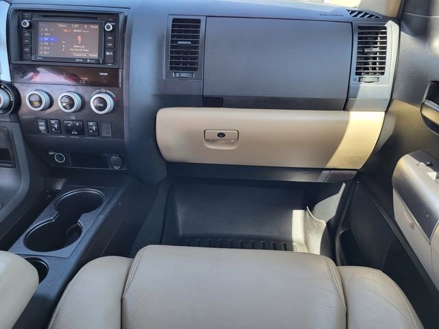 Used 2018 Toyota Sequoia SR5 w/ Premium Package image 27