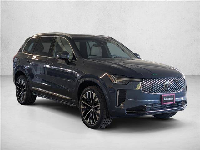 Certified 2026 Volvo XC90 B6 Plus w/ Protection Package Premier AWD/4WD image 3