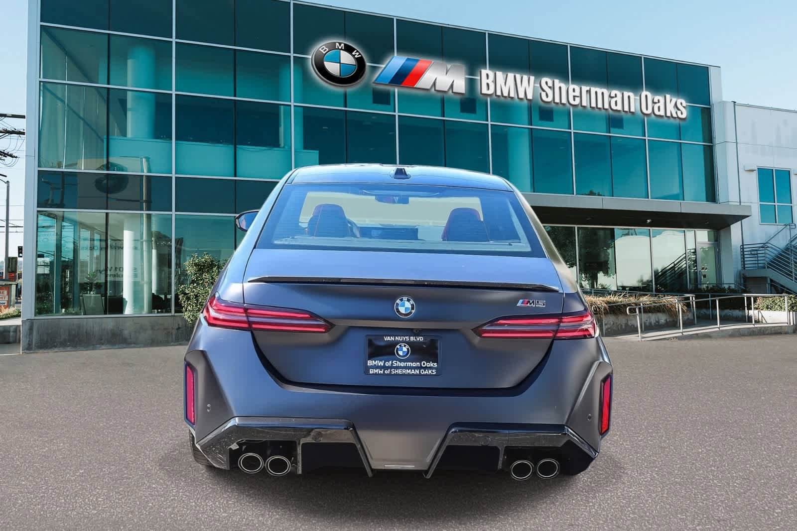 New 2026 BMW M5 AWD/4WD image 5