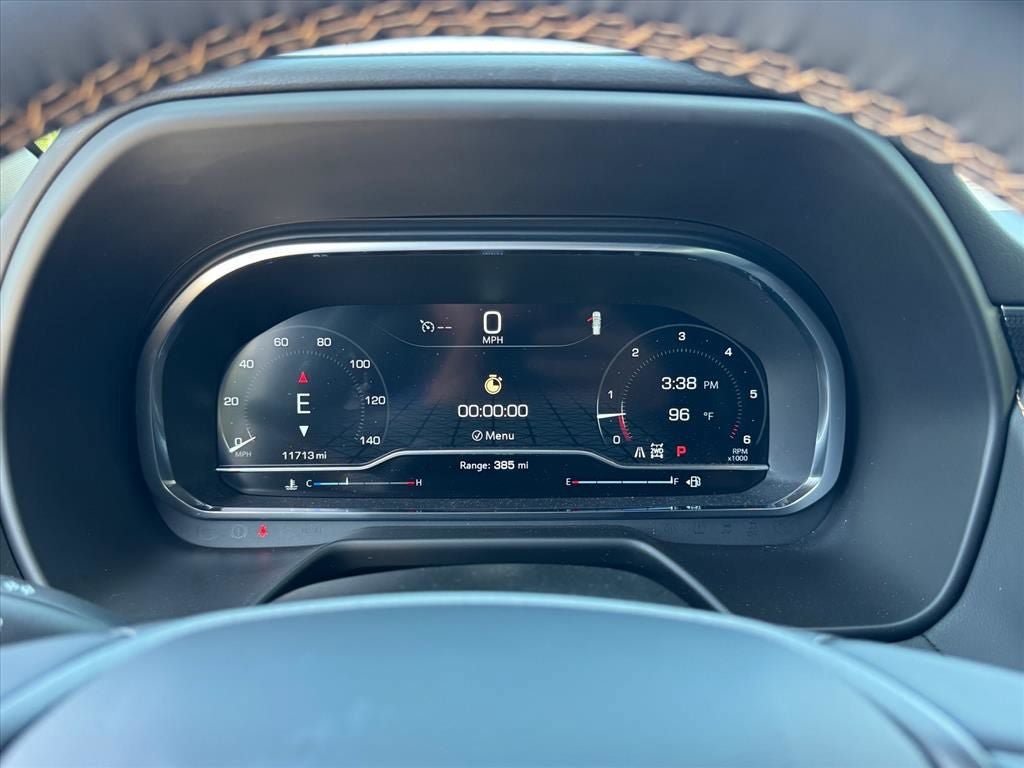 Used 2023 GMC Yukon XL AT4 w/ Technology Package AWD/4WD image 24