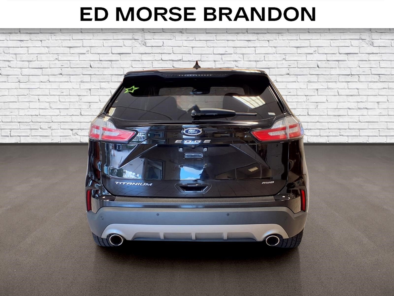 Used 2023 Ford Edge Titanium AWD/4WD image 4