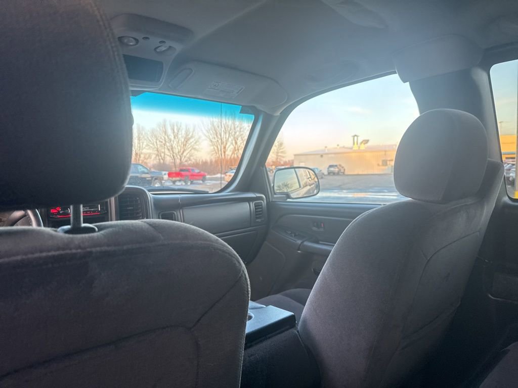 Used 2007 GMC Sierra 2500 SLE w/ Heavy-Duty Power Package image 26