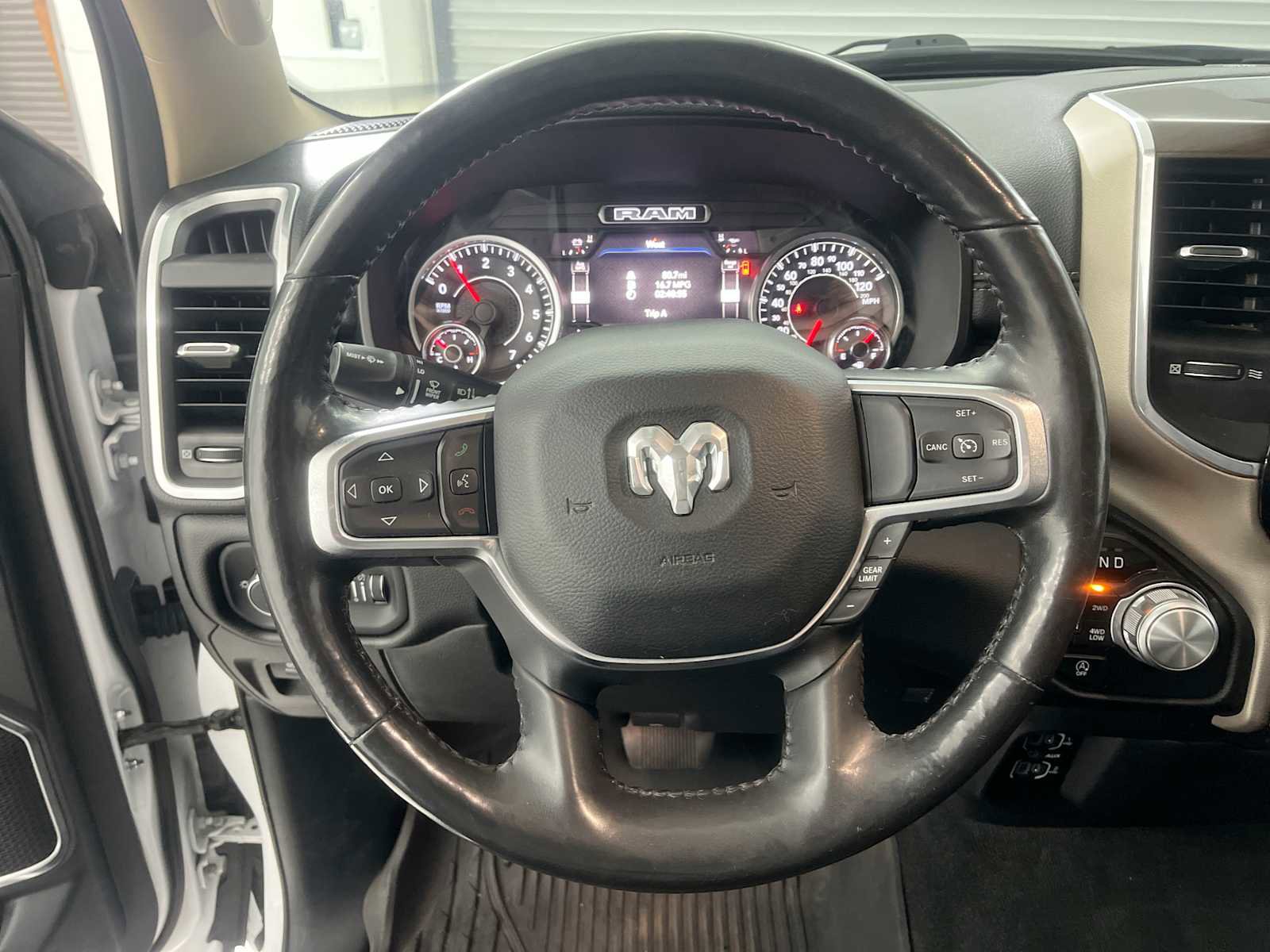 Used 2021 RAM 1500 Laramie image 11