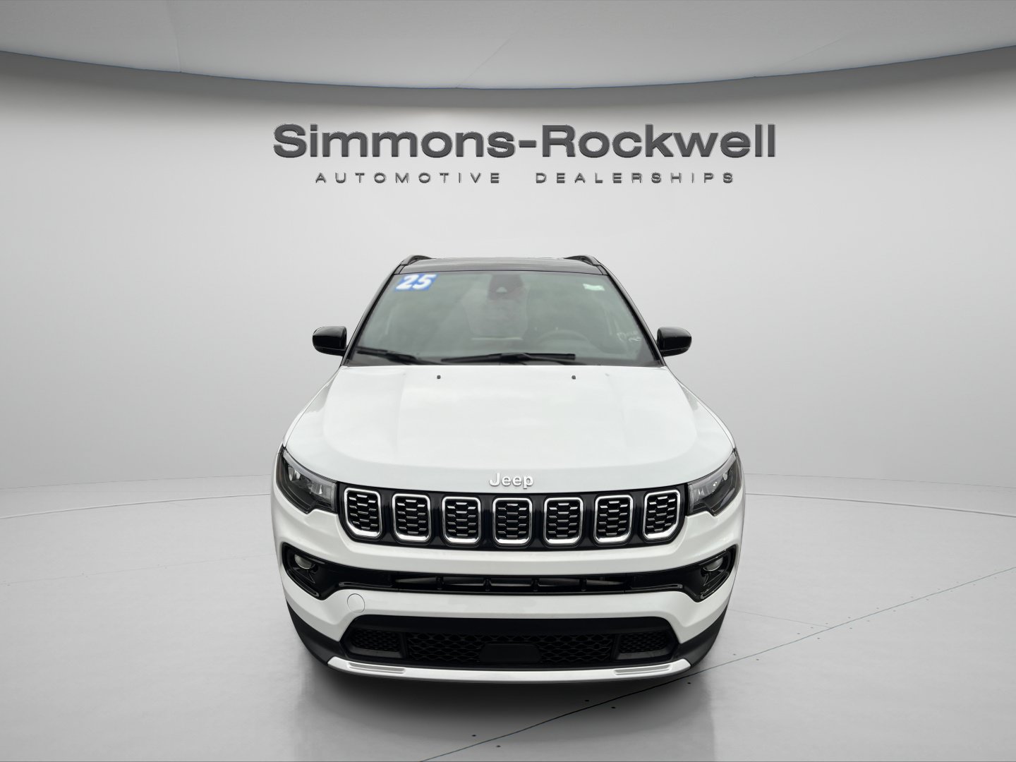 Used 2025 Jeep Compass Limited AWD/4WD image 8