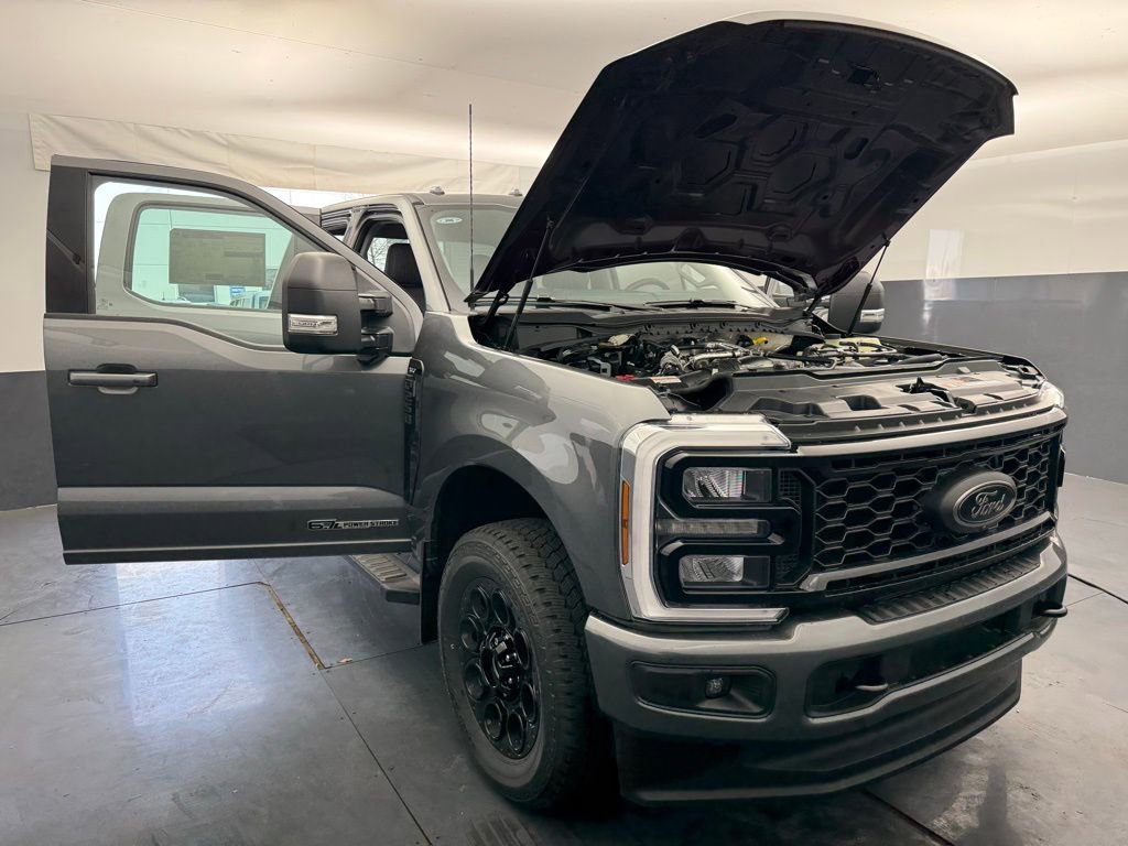 New 2026 Ford F250 XLT AWD/4WD image 14
