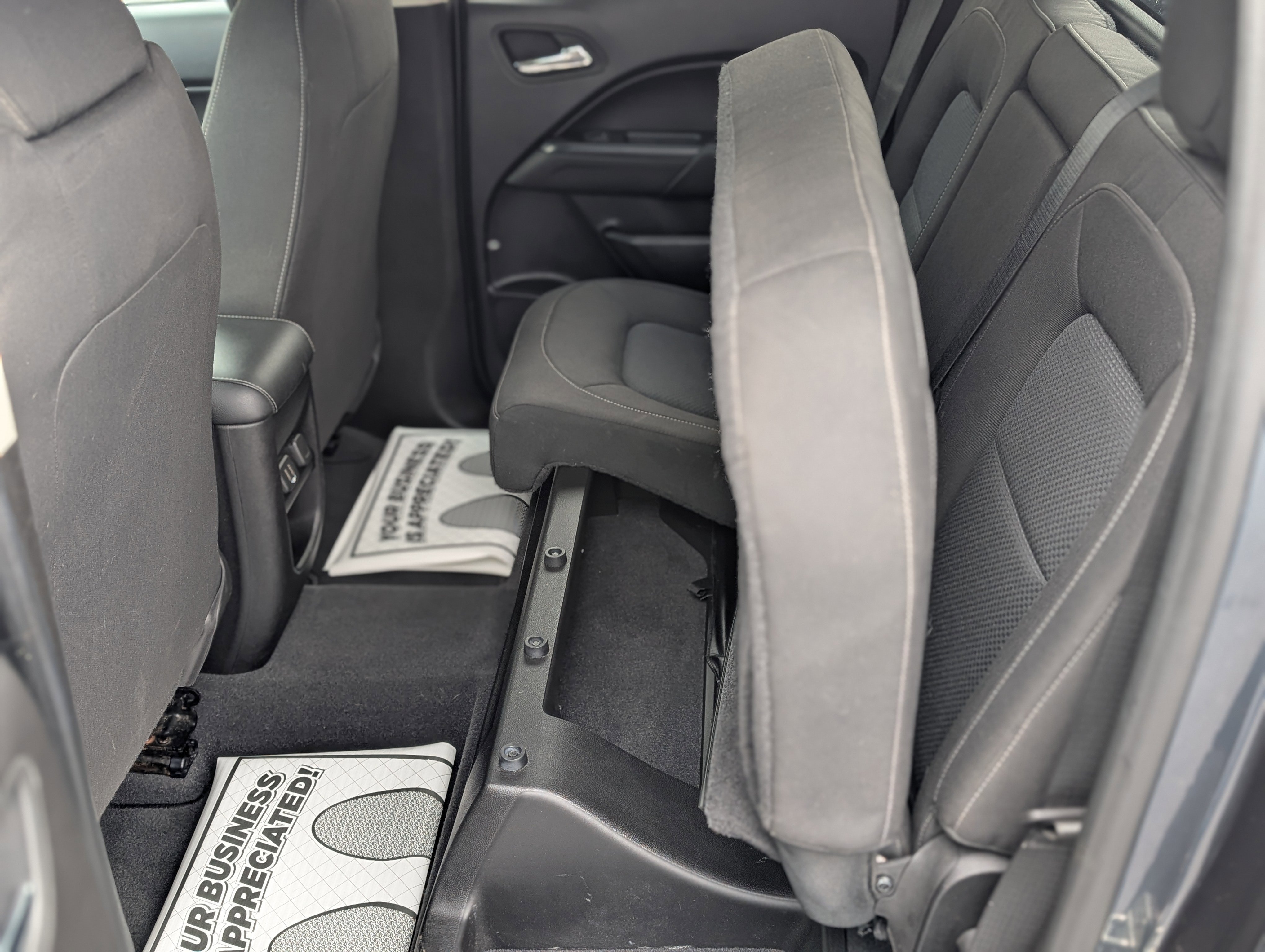 Used 2019 Chevrolet Colorado LT image 31