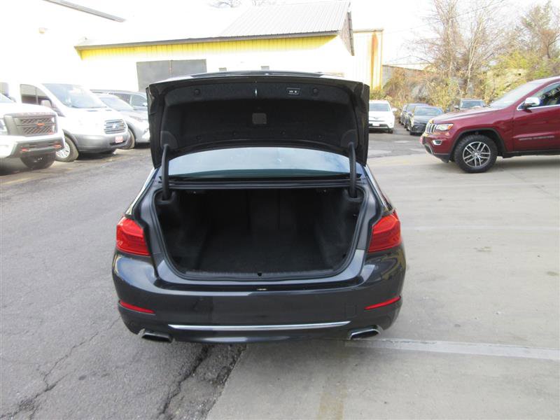 Used 2018 BMW 540i xDrive image 5