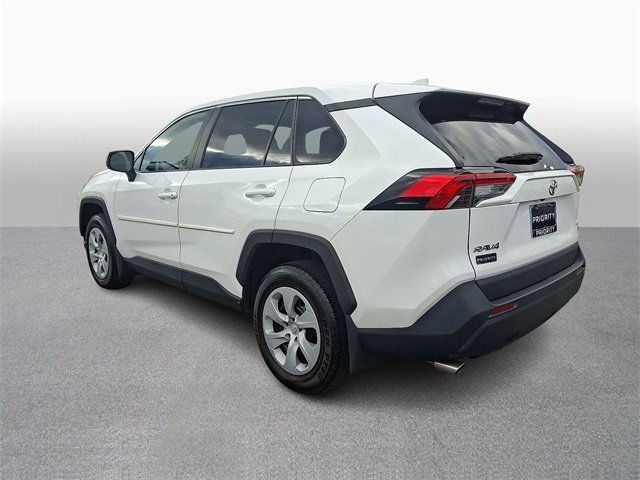 Used 2024 Toyota RAV4 LE image 6