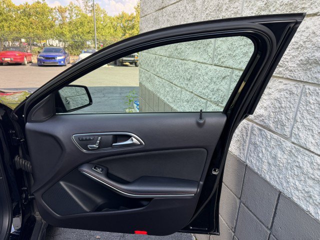 Used 2018 Mercedes-Benz GLA 45 AMG 4MATIC image 39