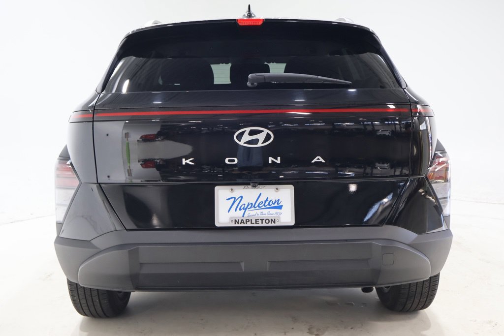 Used 2024 Hyundai Kona SEL w/ Convenience Package FWD image 6