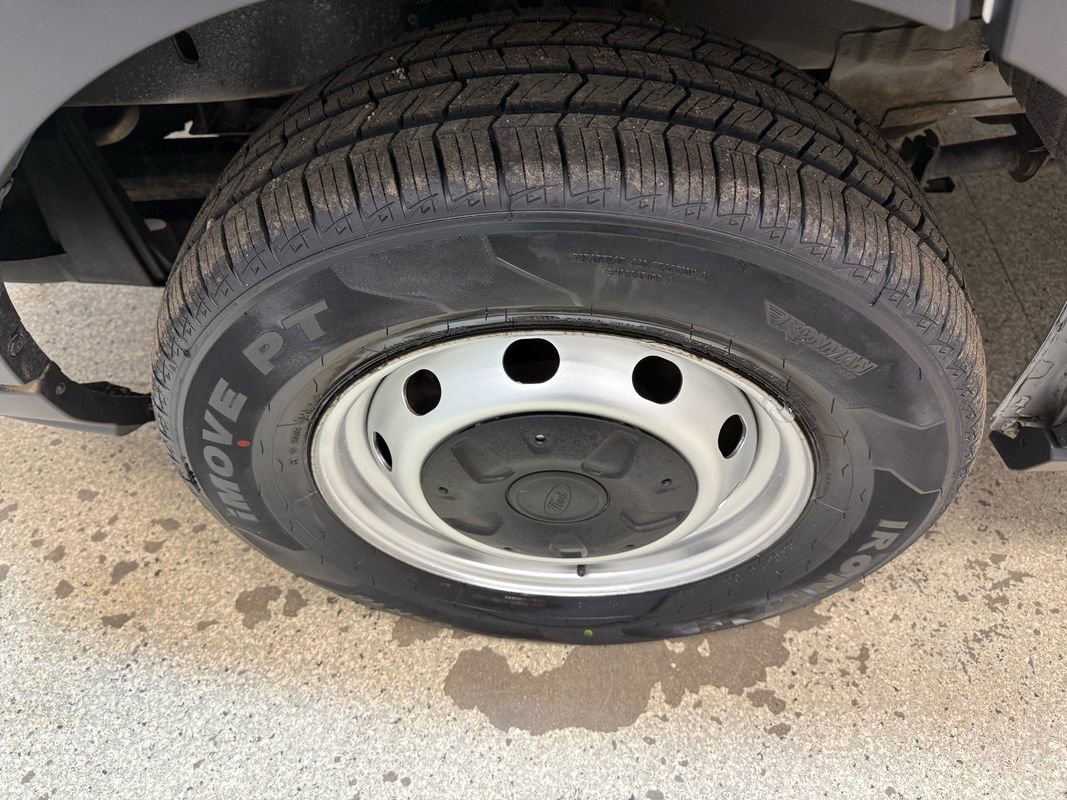 Used 2016 Ford Transit 250 130 Low Roof image 21