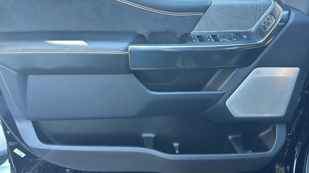 Certified 2024 Ford F250 Platinum w/ FX4 Off-Road Package image 20