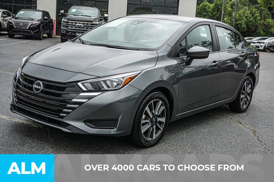 Used 2024 Nissan Versa SV FWD image 2