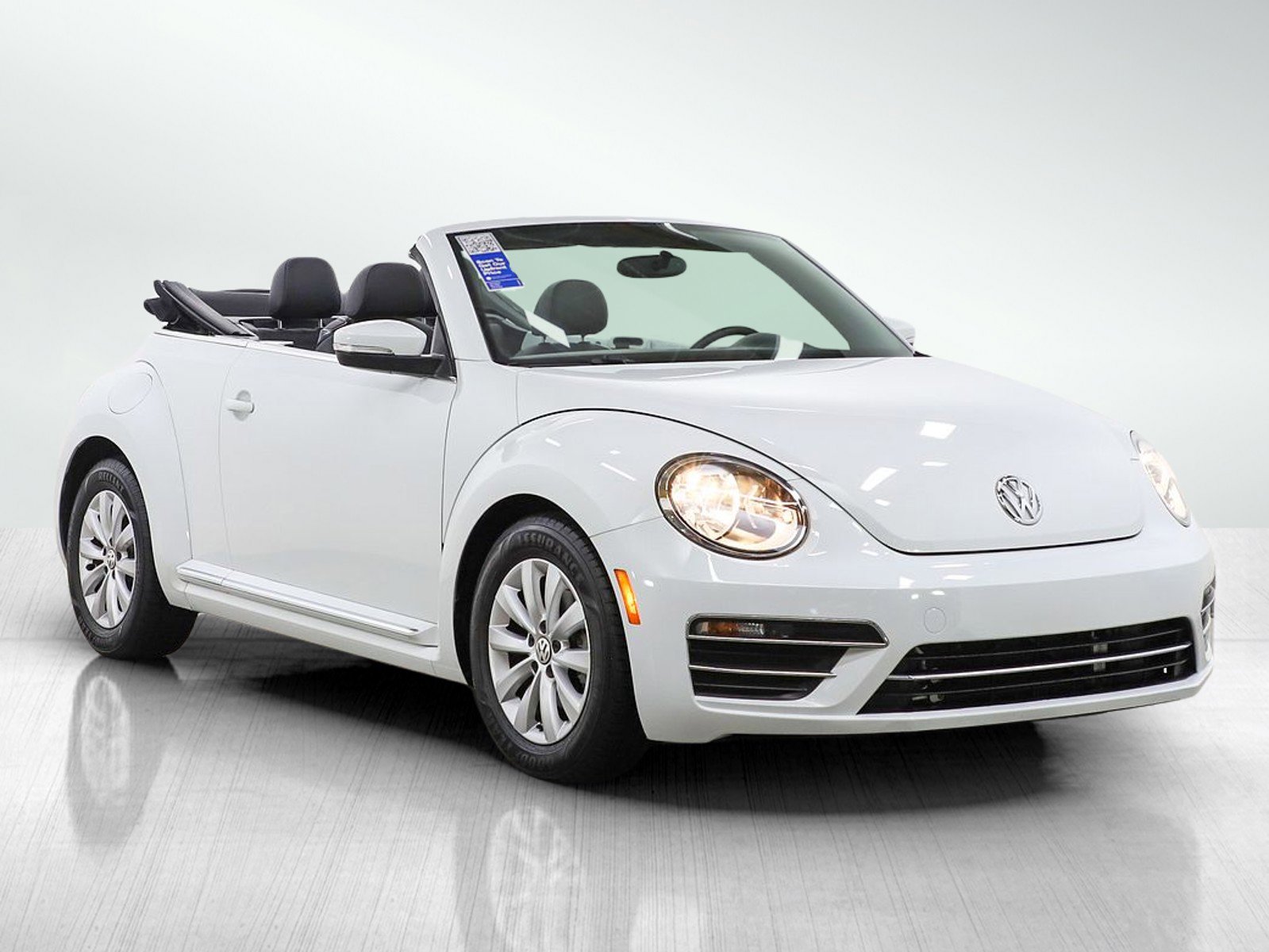 Used 2019 Volkswagen Beetle 2.0T S FWD image 7