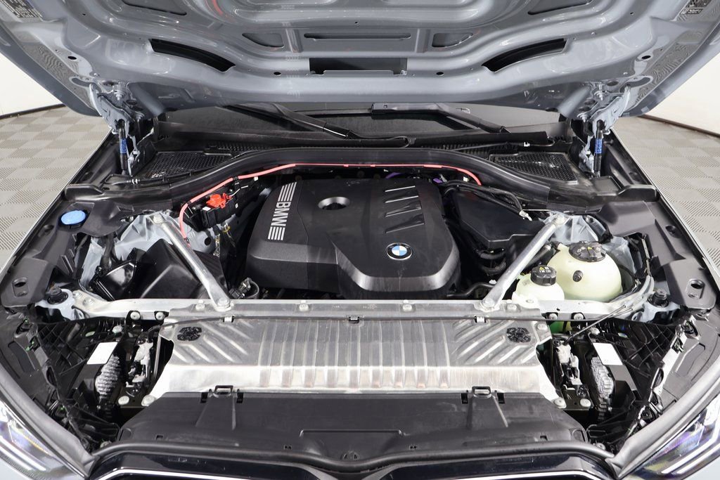 Used 2025 BMW X3 xDrive30i w/ M Sport Package AWD/4WD image 15