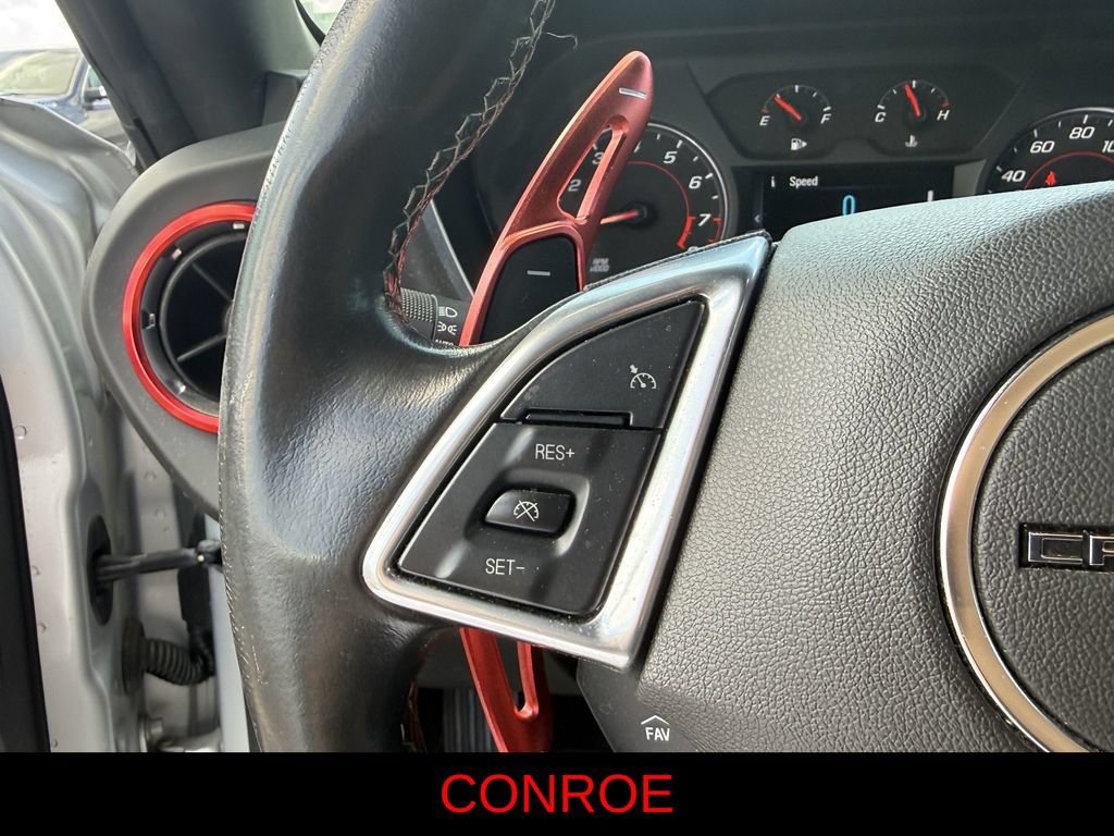 Used 2017 Chevrolet Camaro LT RWD image 18