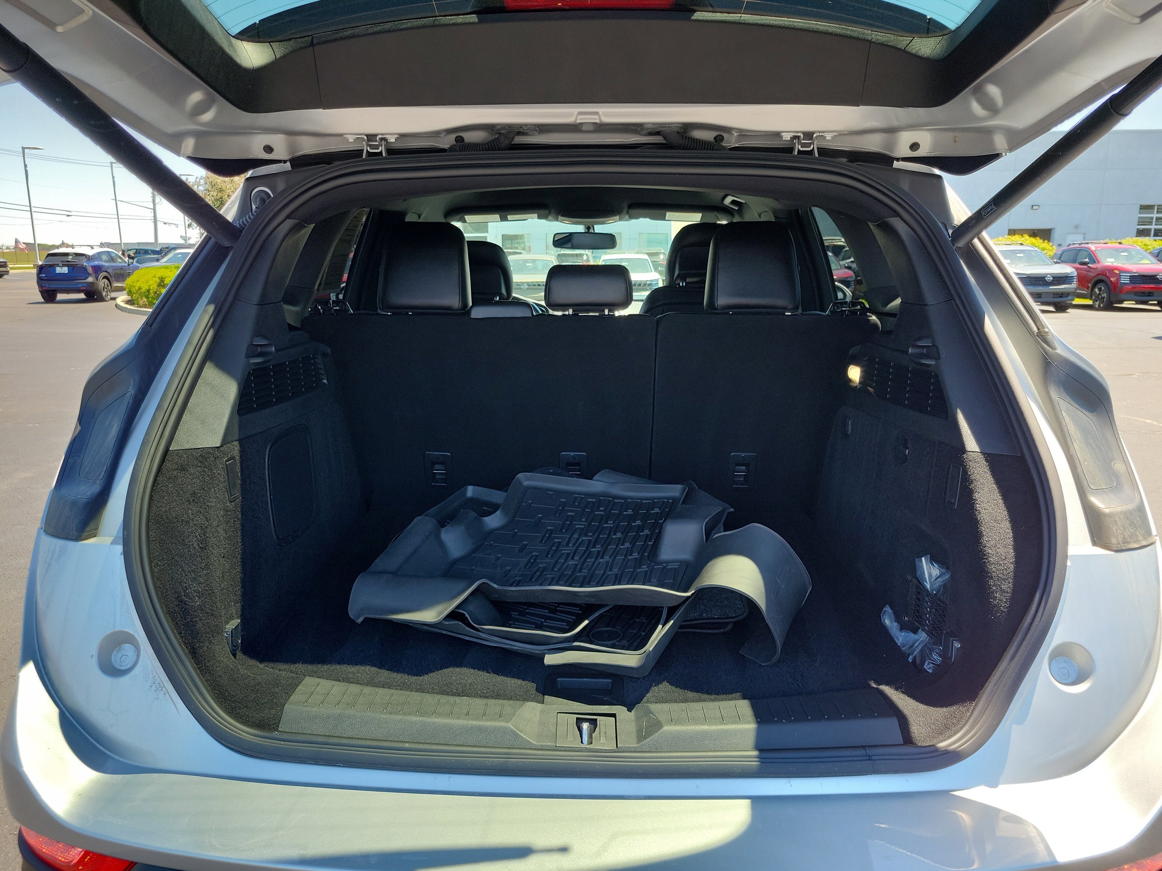 Used 2019 Lincoln MKC Premiere FWD image 7
