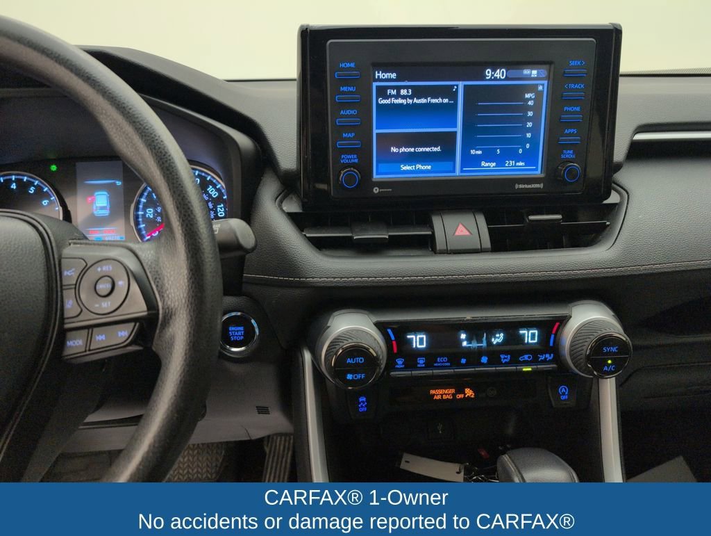 Used 2022 Toyota RAV4 XLE image 17