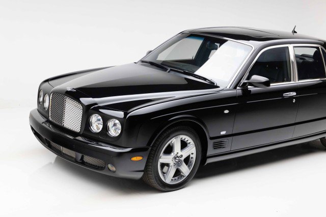 Used 2005 Bentley Arnage T image 25