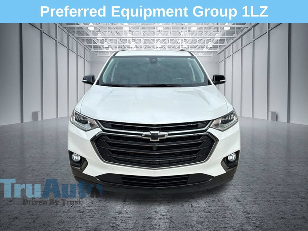 Used 2019 Chevrolet Traverse Premier w/ Redline Edition AWD/4WD image 2