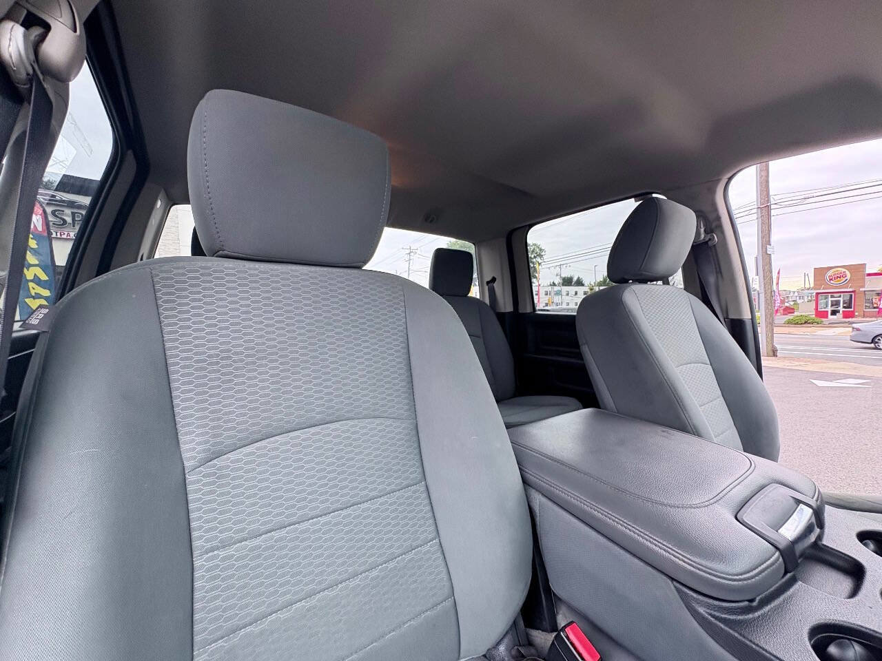 Used 2014 RAM 1500 ST w/ SXT Appearance Group image 27