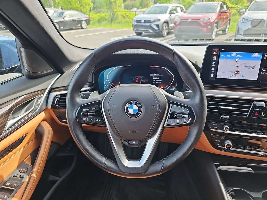 Certified 2023 BMW 530i xDrive w/ Premium Package AWD/4WD image 13