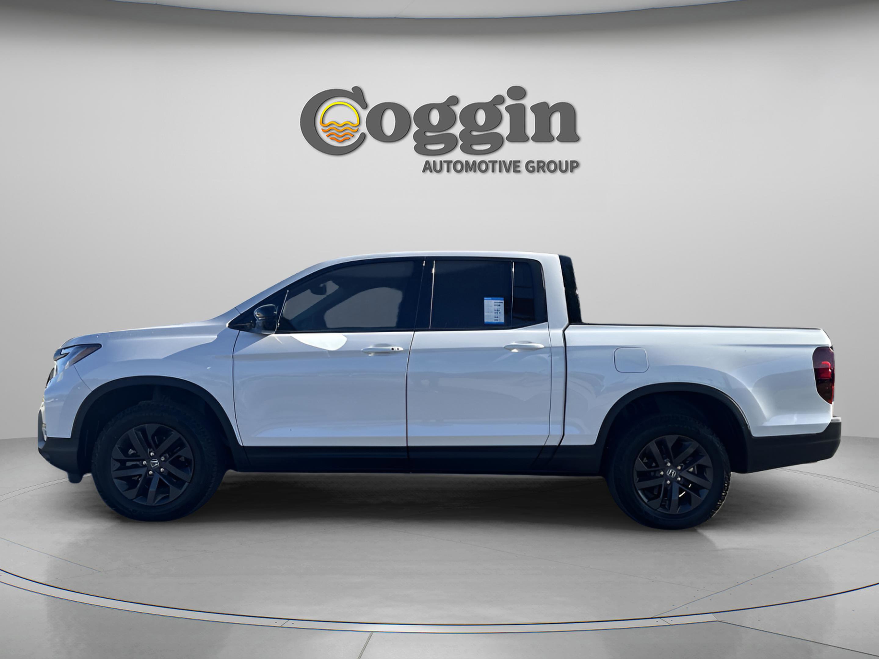 Certified 2025 Honda Ridgeline Sport image 3