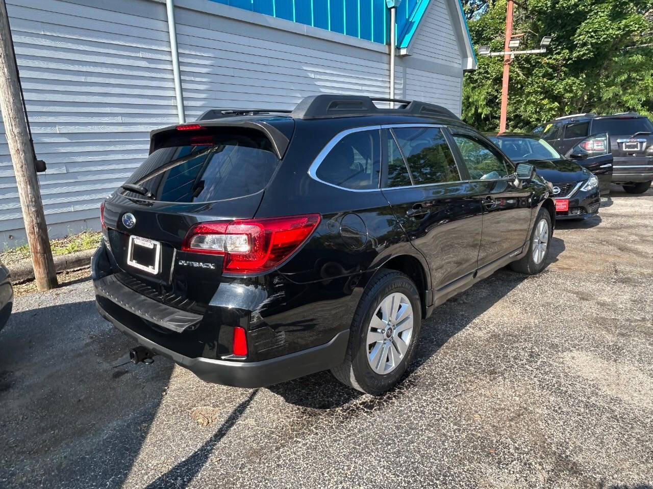 Used 2015 Subaru Outback 2.5i Premium AWD/4WD image 17