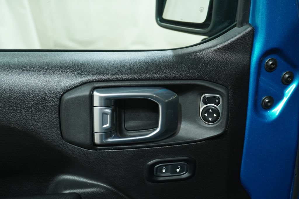 Used 2024 Jeep Wrangler Unlimited Sport AWD/4WD image 22