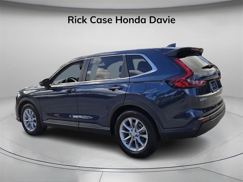 Used 2025 Honda CR-V EX image 8