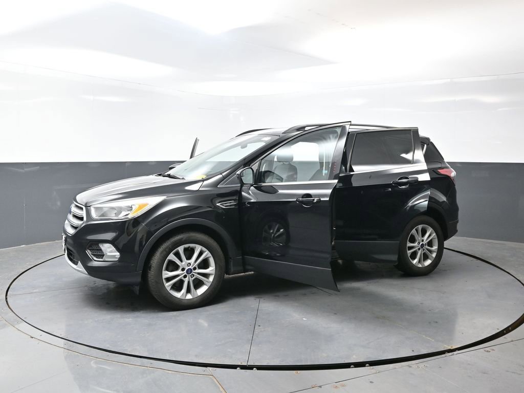 Used 2017 Ford Escape SE AWD/4WD image 53