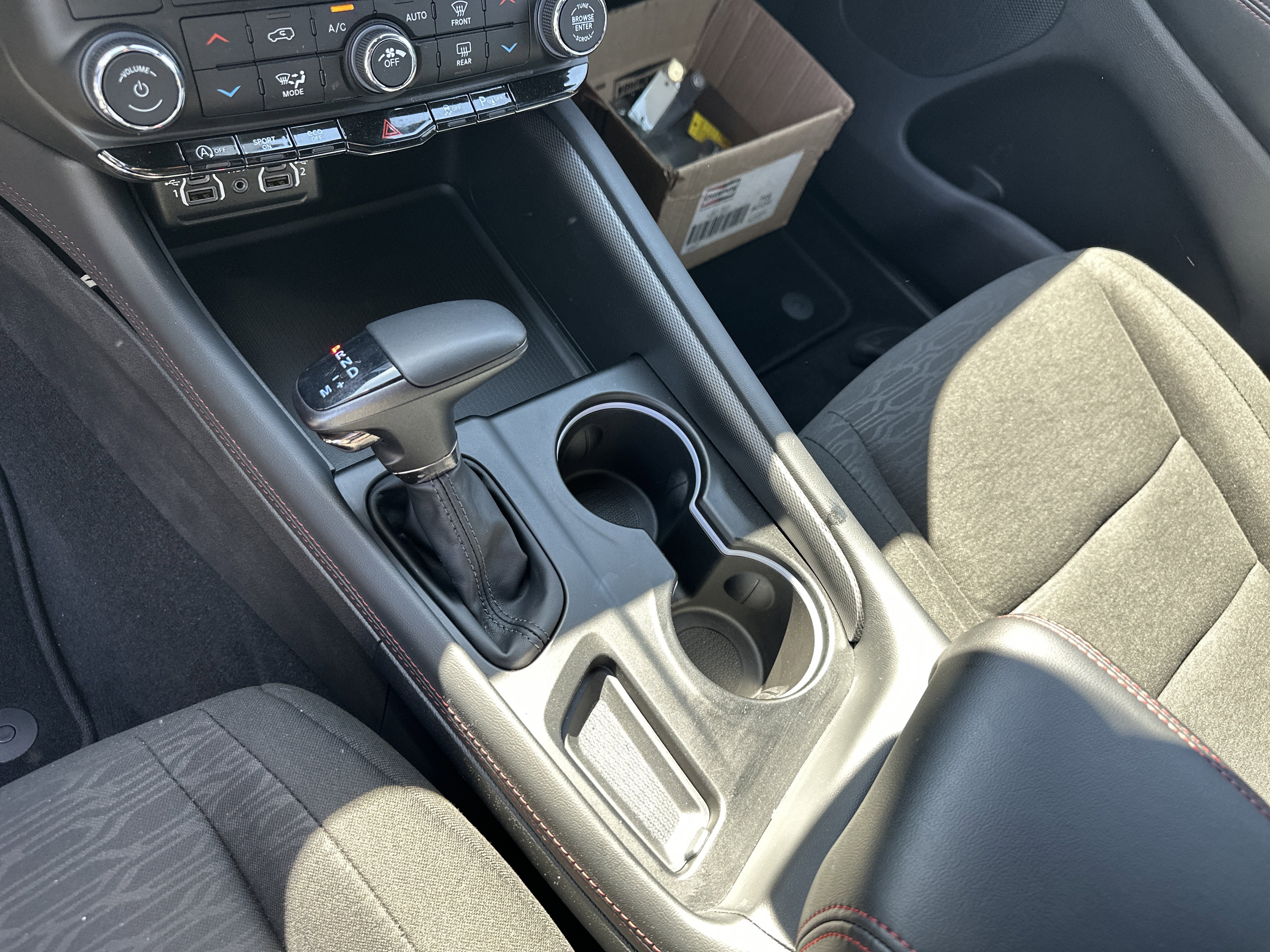 Used 2025 Dodge Durango GT w/ Blacktop Package image 34