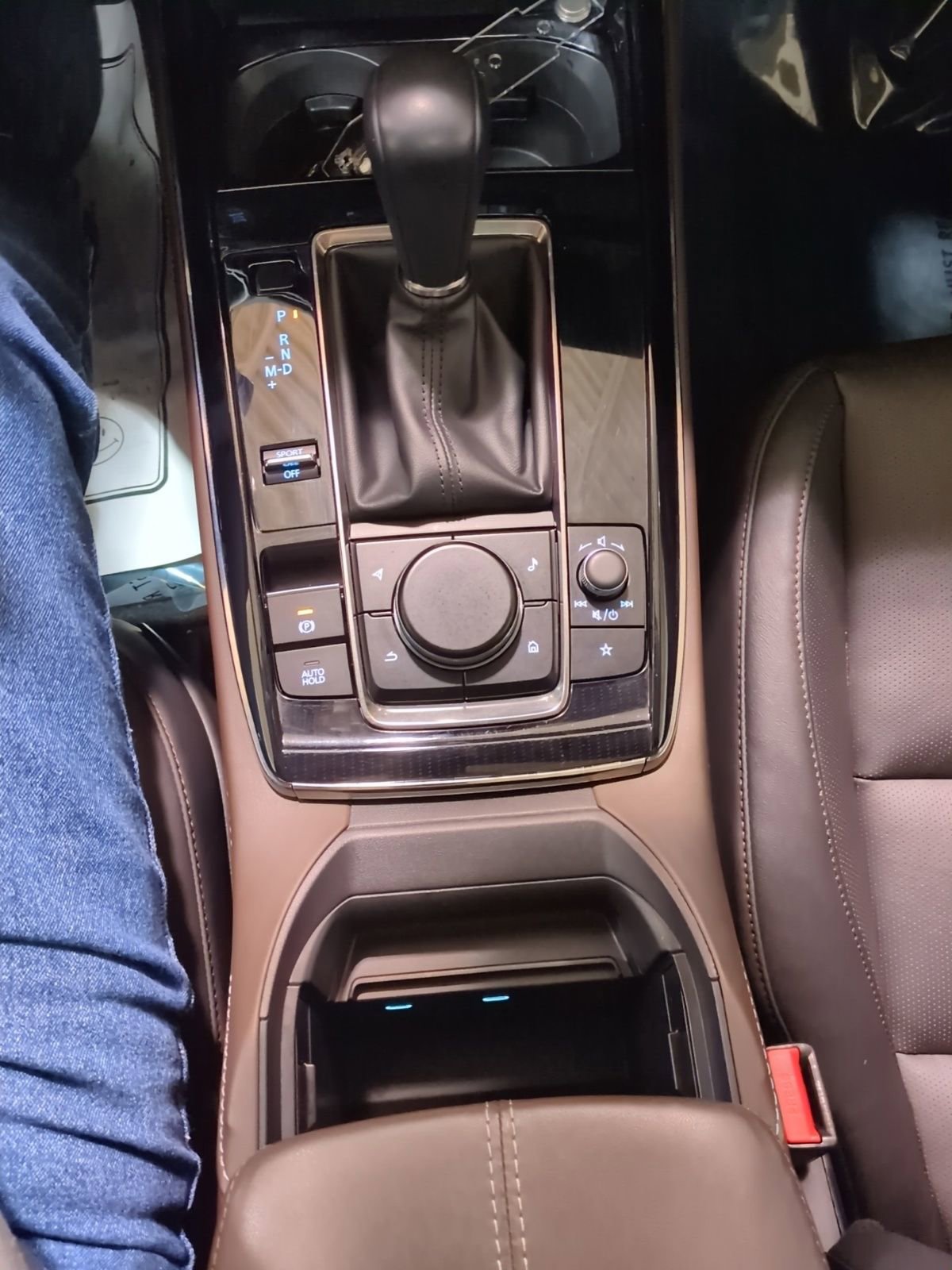 Used 2024 MAZDA CX-30 AWD 2.5 S w/ Premium Package image 18