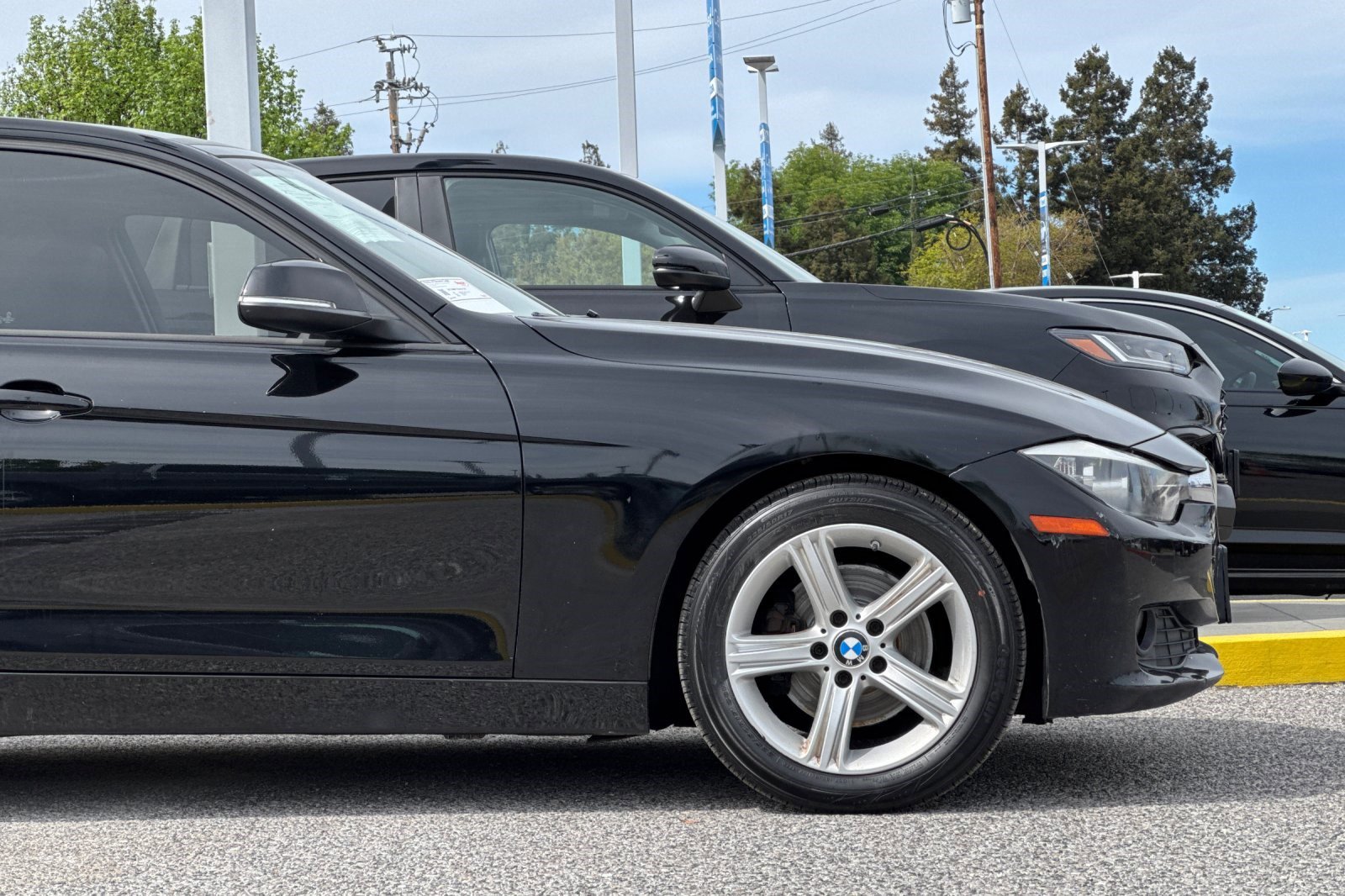 Used 2013 BMW 320i Sedan image 34