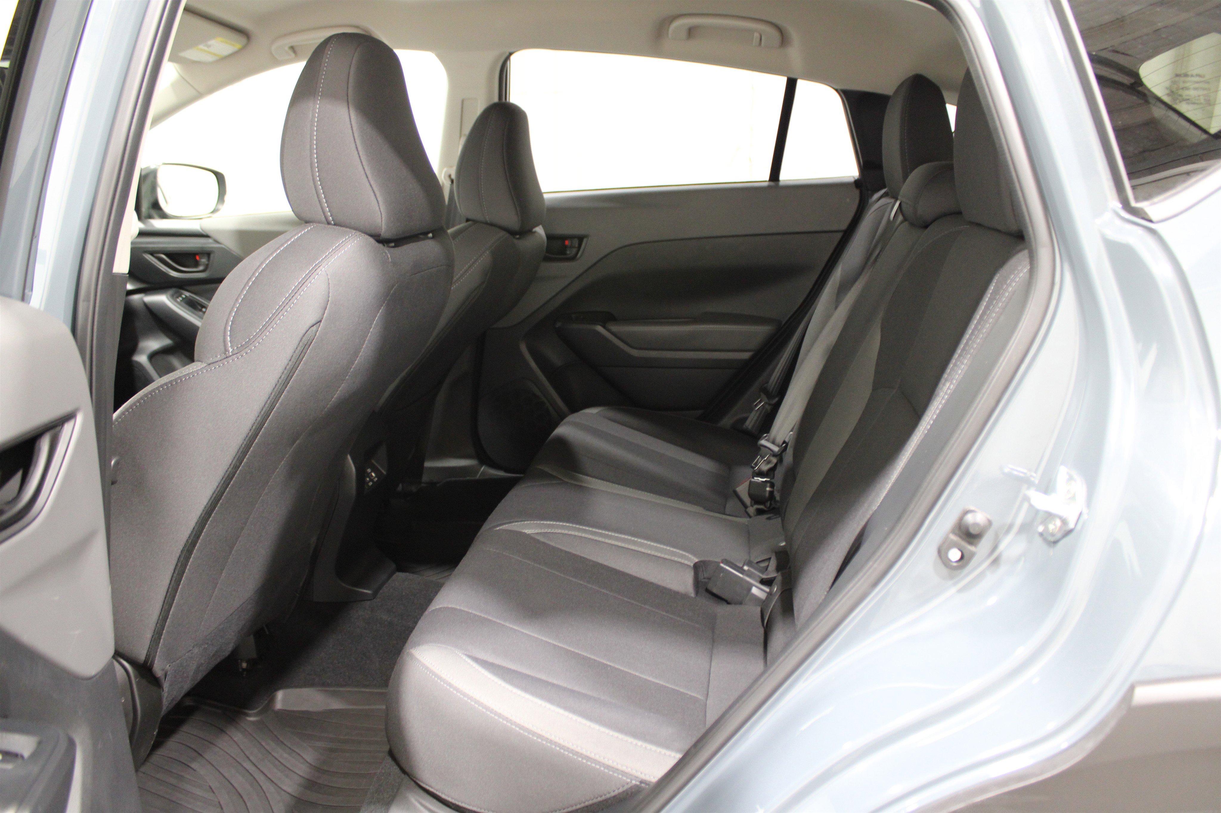 Used 2025 Subaru Crosstrek 2.0i Premium image 22