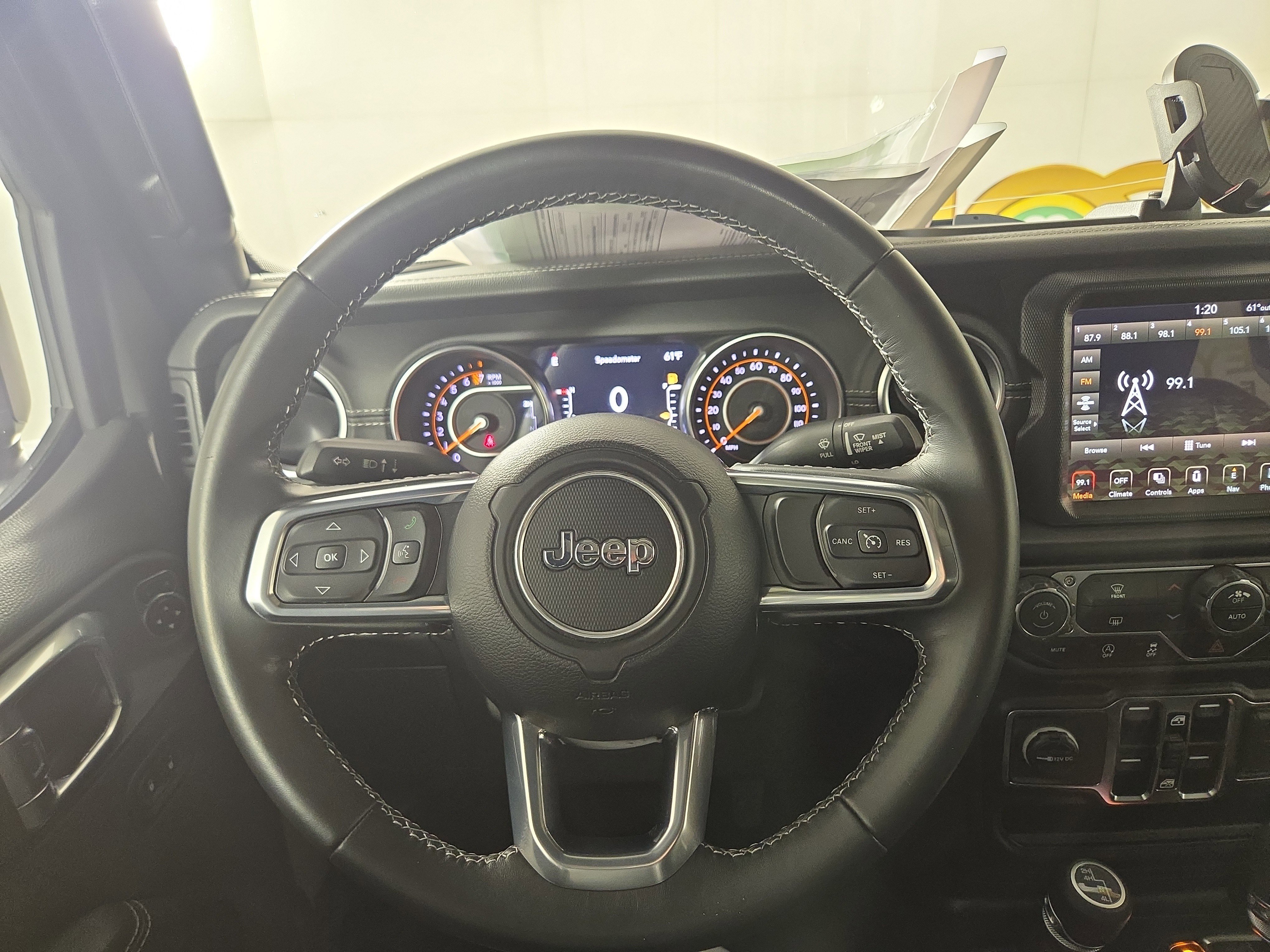 Certified 2021 Jeep Gladiator Overland w/ Popular Equipment Package image 15