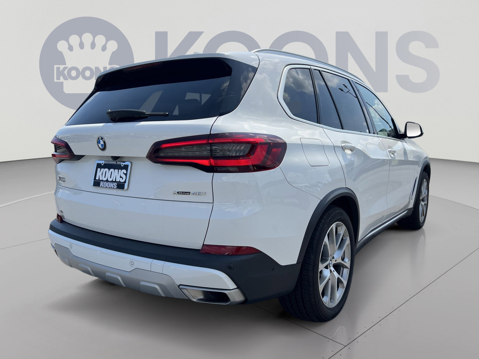 Used 2023 BMW X5 xDrive40i w/ Premium Package AWD/4WD image 7