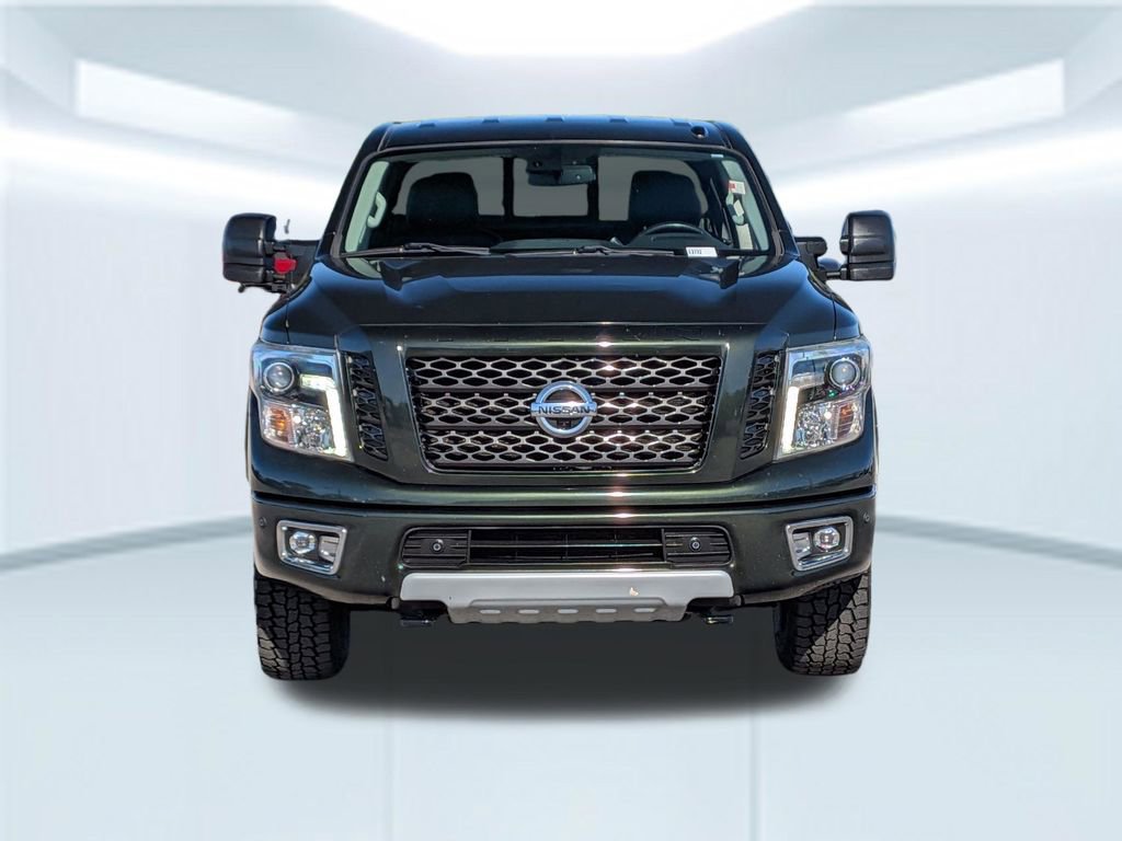 Used 2019 Nissan Titan PRO-4X w/ Pro-4x Convenience Package image 10